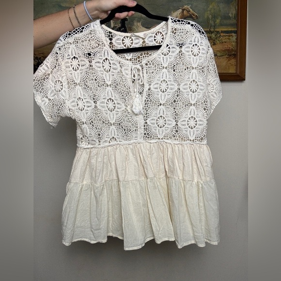 Altar’d state crochet cream peplum top size M - 100% cotton - Picture 4 of 5